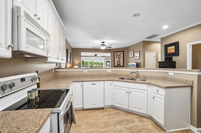 326 Crandall Way, Spartanburg, SC 29301