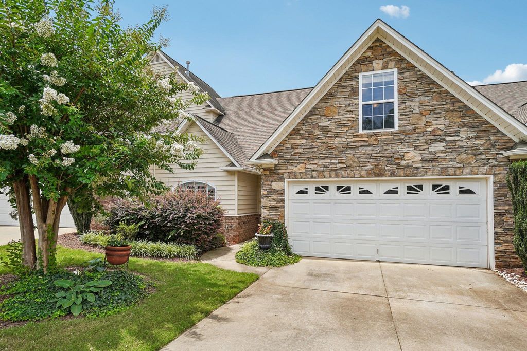 326 Crandall Way, Spartanburg, SC 29301
