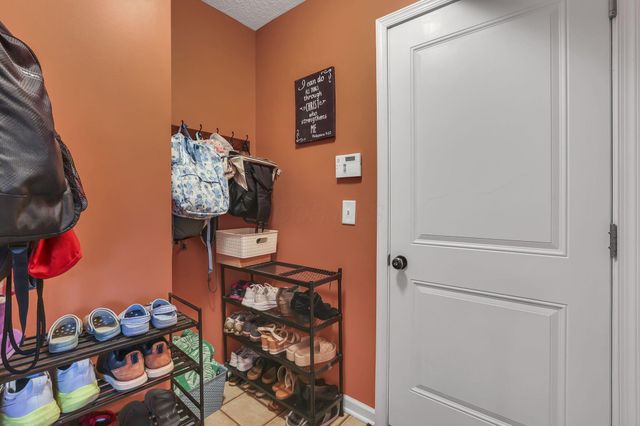 312 Evergreen Circle, Pickerington, OH 43147