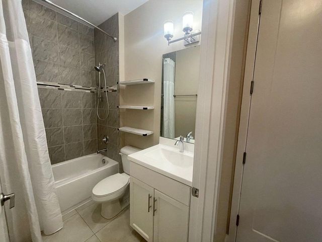 9639 Eagle River Road, Delray Beach, FL 33446