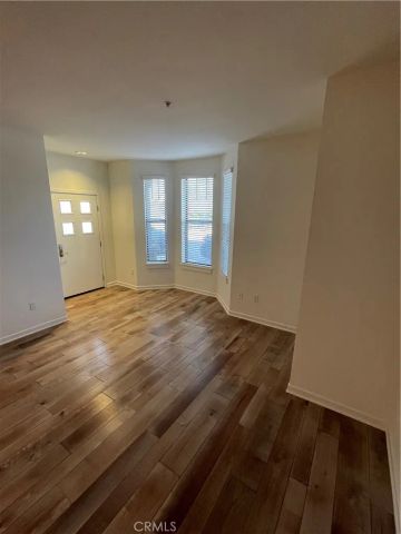 530 S Primrose Avenue, Monrovia, CA 91006