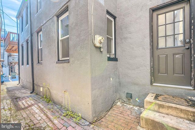 1106 BATTERY AVE, Baltimore, MD 21230