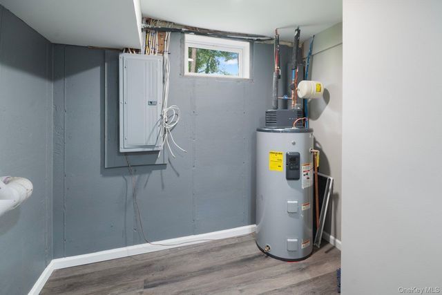 568 granny Road, Medford, NY 11763