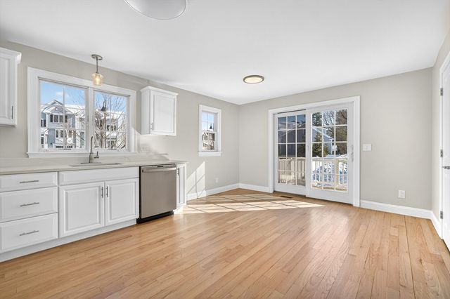 865 Washington Street 6, Canton, MA 02021