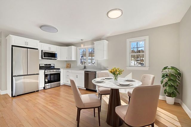 865 Washington Street 6, Canton, MA 02021