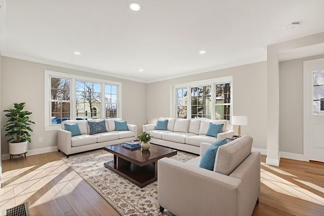 865 Washington Street 6, Canton, MA 02021