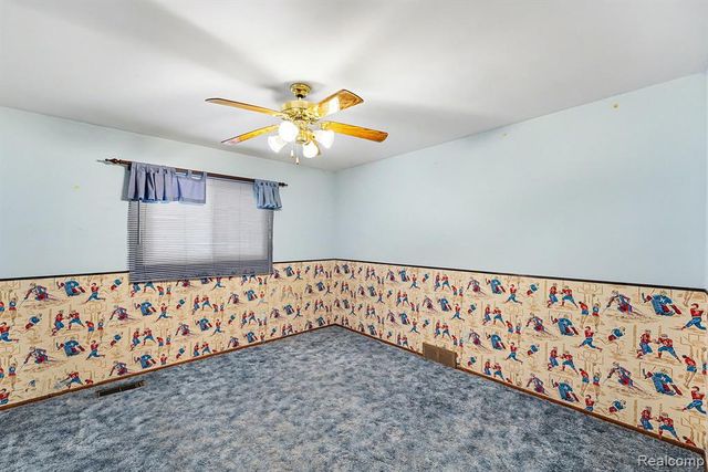 26254 Cecile Street, Dearborn Heights, MI 48127