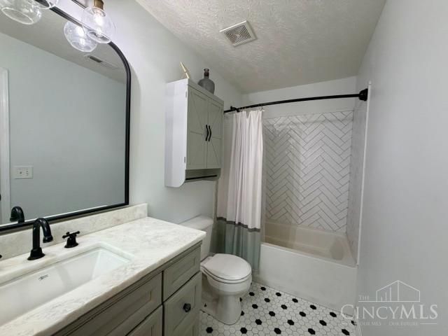 3467 Hickory Lane, Pierce Twp, OH 45102