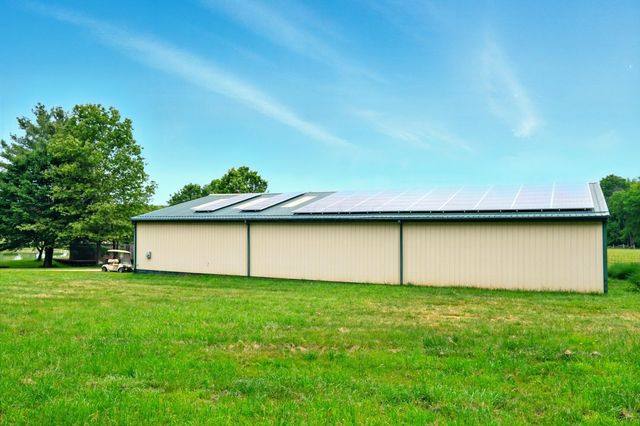 7955 Horn Road, Gambier, OH 43022