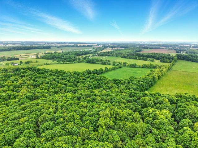 7955 Horn Road, Gambier, OH 43022