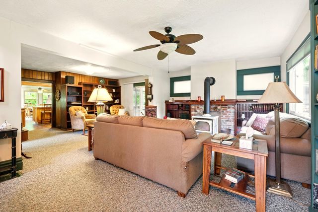 7955 Horn Road, Gambier, OH 43022