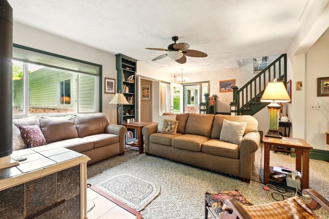 7955 Horn Road, Gambier, OH 43022