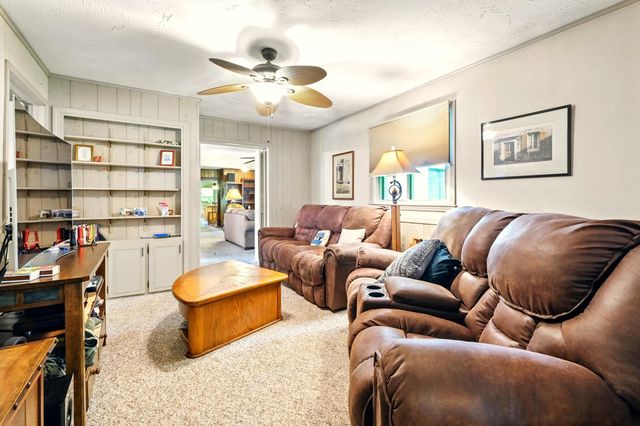 7955 Horn Road, Gambier, OH 43022