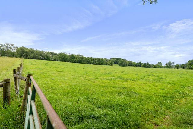 7955 Horn Road, Gambier, OH 43022