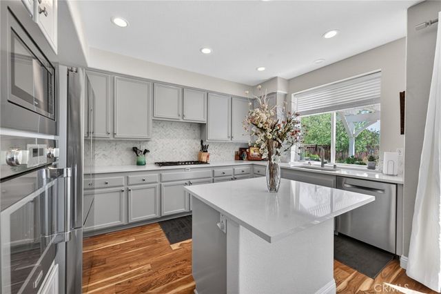 42734 Settlers Ridge, Murrieta, CA 92562