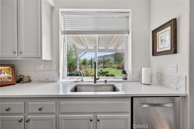42734 Settlers Ridge, Murrieta, CA 92562