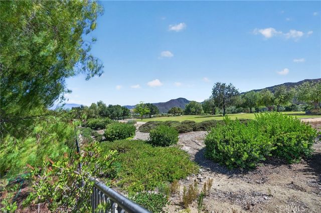42734 Settlers Ridge, Murrieta, CA 92562