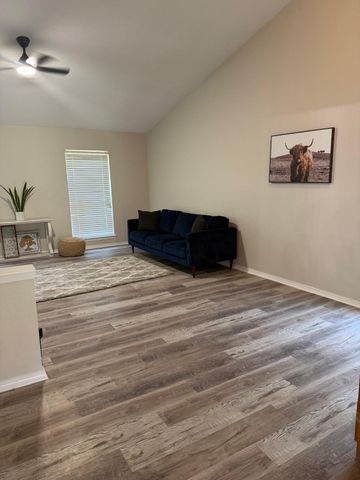 8510 Kensington Drive, Rowlett, TX 75088