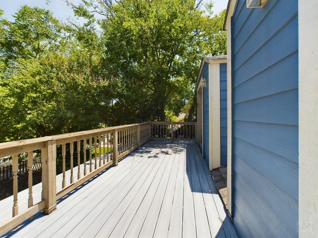 705 E 32nd ST, Austin, TX 78705