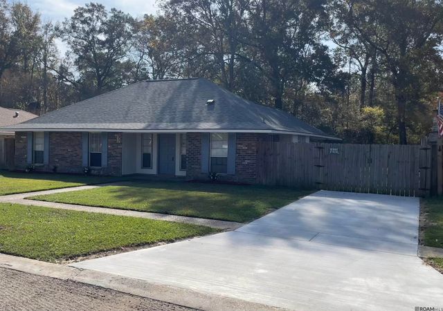 9734 Hardwood Dr, Baton Rouge, LA 70818
