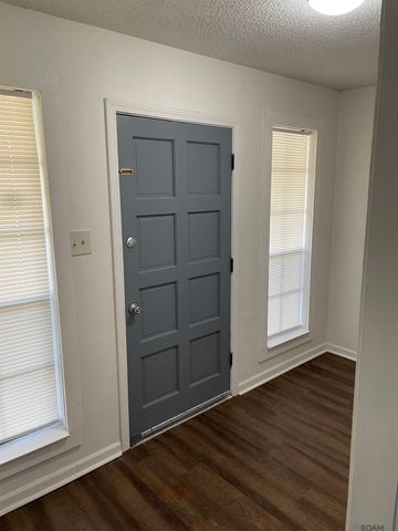 9734 Hardwood Dr, Baton Rouge, LA 70818