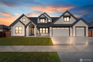 14827 210th Place E #1488, Bonney Lake, WA 98391