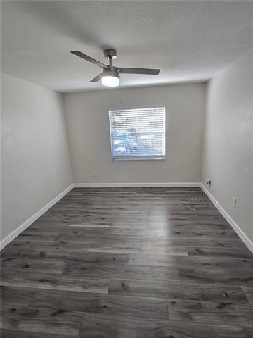 2525 54TH AVENUE S 4, St Petersburg, FL 33712