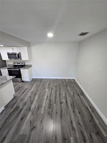 2525 54TH AVENUE S 4, St Petersburg, FL 33712