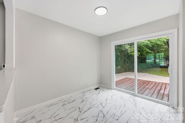 9430 Trinity Road, Charlotte, NC 28216