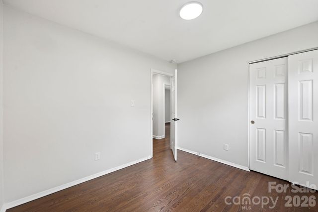 9430 Trinity Road, Charlotte, NC 28216