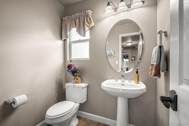 5655 Bridlespur Ridge Place, Colorado Springs, CO 80918