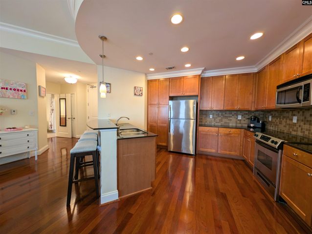 601 Main Street 418, Columbia, SC 29201