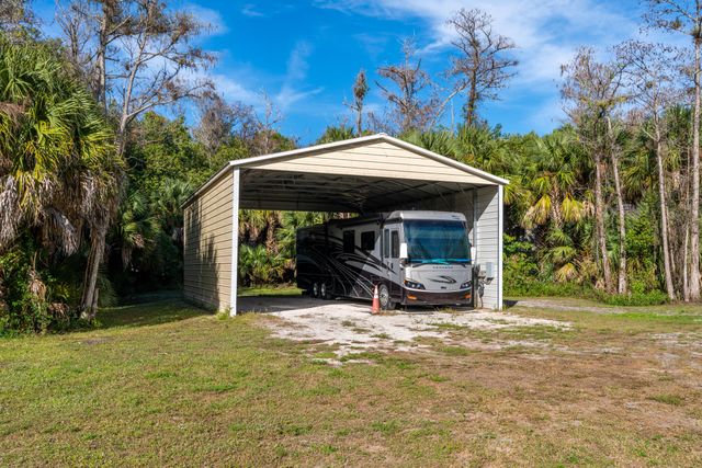 1649 Stallion Drive, Loxahatchee, FL 33470