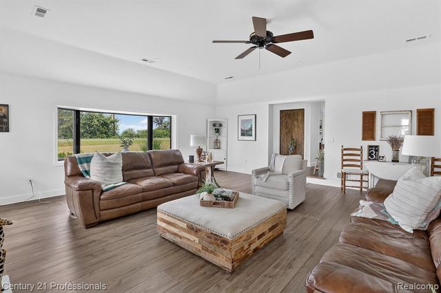 13525 Dennison Road, Milan, MI 48160