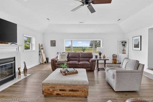 13525 Dennison Road, Milan, MI 48160