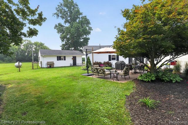 13525 Dennison Road, Milan, MI 48160