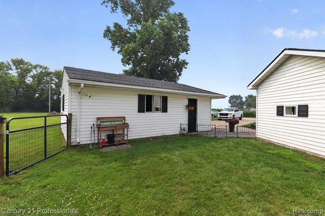 13525 Dennison Road, Milan, MI 48160