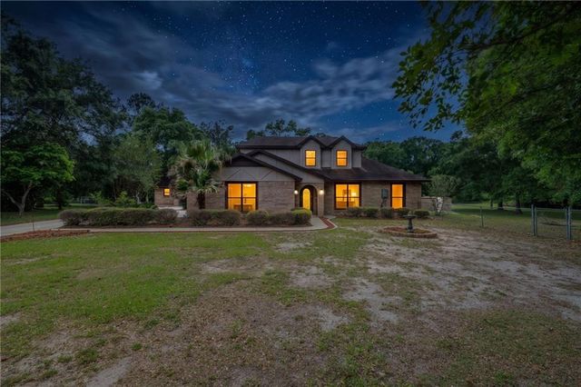 4121 Lake Circle S, Mobile, AL 36693