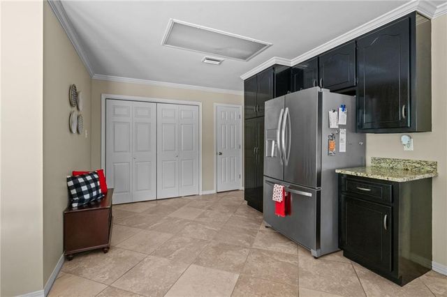 4121 Lake Circle S, Mobile, AL 36693