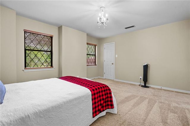 4121 Lake Circle S, Mobile, AL 36693