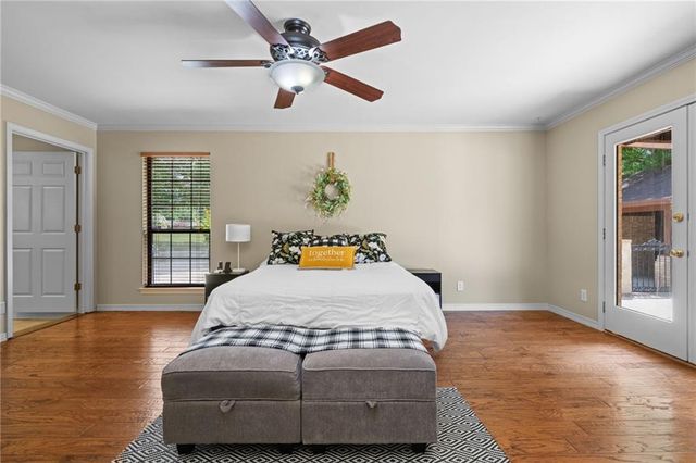 4121 Lake Circle S, Mobile, AL 36693