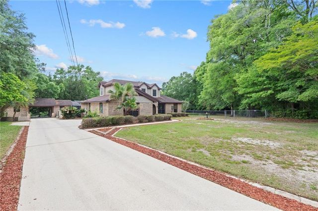 4121 Lake Circle S, Mobile, AL 36693