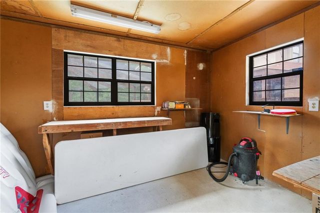 4121 Lake Circle S, Mobile, AL 36693
