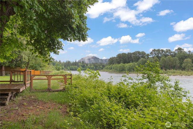41580 Cape Horn, Concrete, WA 98237