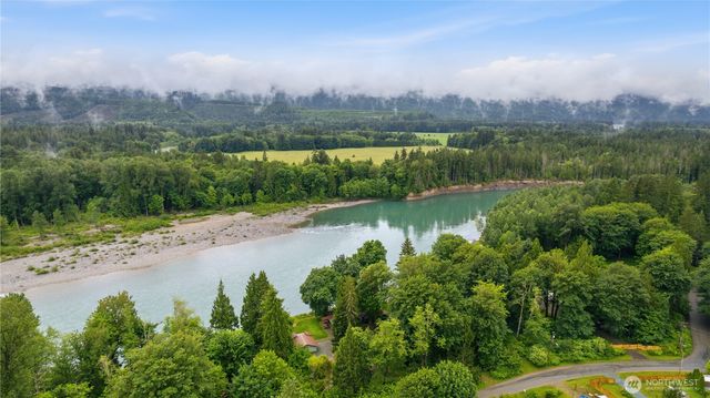 41580 Cape Horn, Concrete, WA 98237