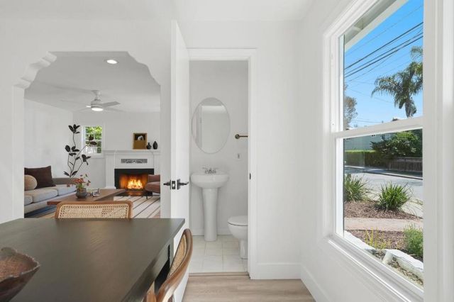 1355 Regent Street, Redwood City, CA 94061