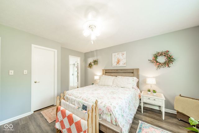 6279 Briargate Drive, Zionsville, IN 46077