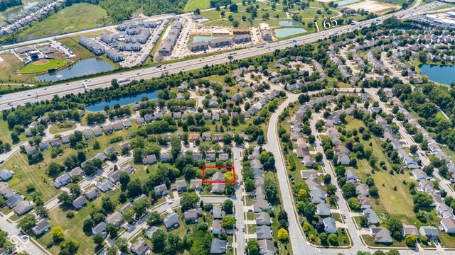 6279 Briargate Drive, Zionsville, IN 46077