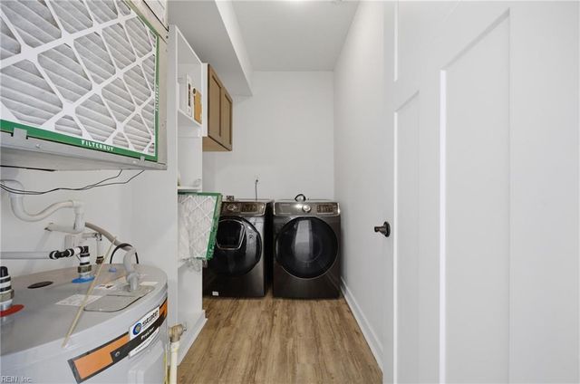 7922 Shore Dr Apt 307, Norfolk, VA 23518