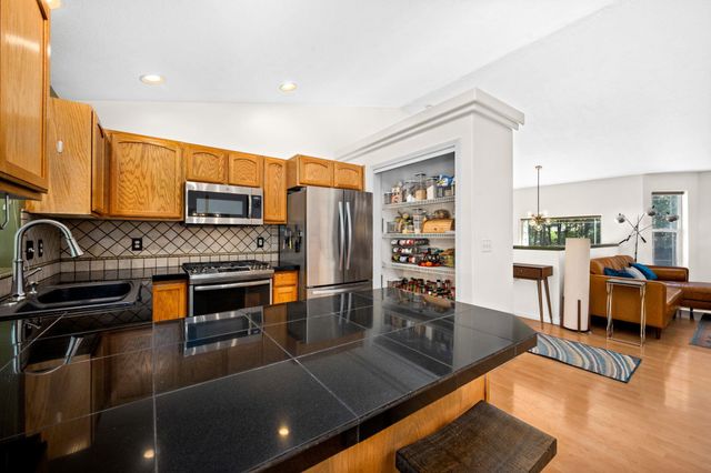 3610 S Havana St, Spokane, WA 99223